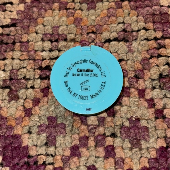 Carmindy & Co CarmaBlur Skin Perfector - Picture 5 of 5